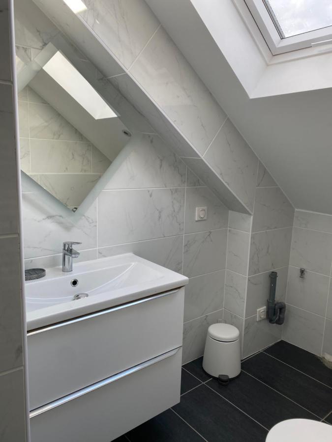 Les Rives Saint Symphorien, Appartements Meubles Longeville-les-Metz 外观 照片