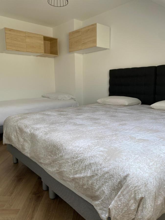 Les Rives Saint Symphorien, Appartements Meubles Longeville-les-Metz 外观 照片
