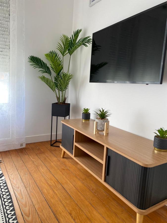 Les Rives Saint Symphorien, Appartements Meubles Longeville-les-Metz 外观 照片