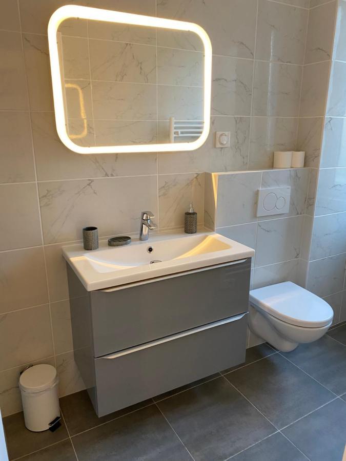 Les Rives Saint Symphorien, Appartements Meubles Longeville-les-Metz 外观 照片